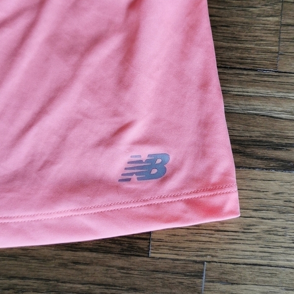 New Balance Lightweight Racerback Tank Orange Small - Picture 3 of 5